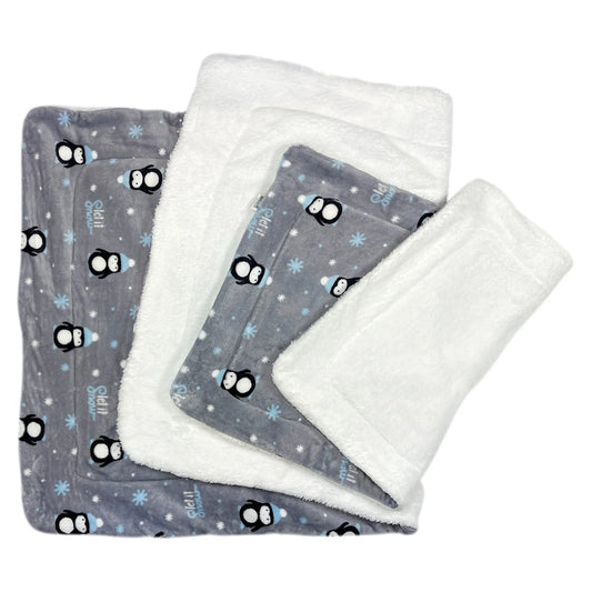 FIRST PRESS - PETS - URBAN CORE AFTER DARK - First Press™ After Dark – Arctic Penguin Ultra Plush Blanket