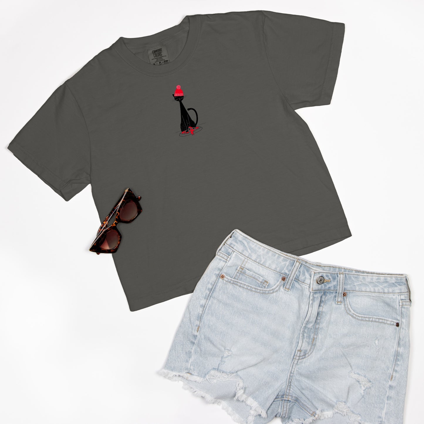 FIRST PRESS - HUMAN EDITION - WOMEN'S CROPPED BOXY TEE - "Pizza Heist"